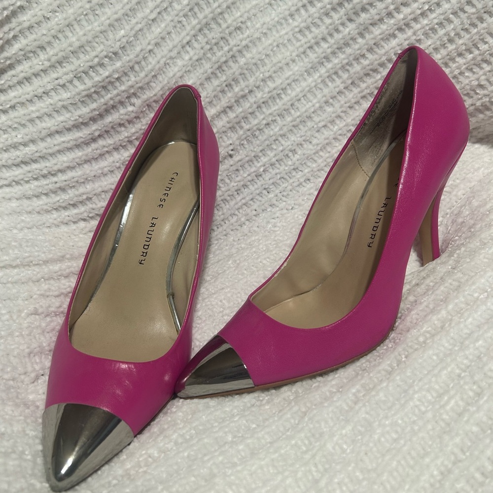 Chinese Laundry Fuchsia and Metallic Women's Heels